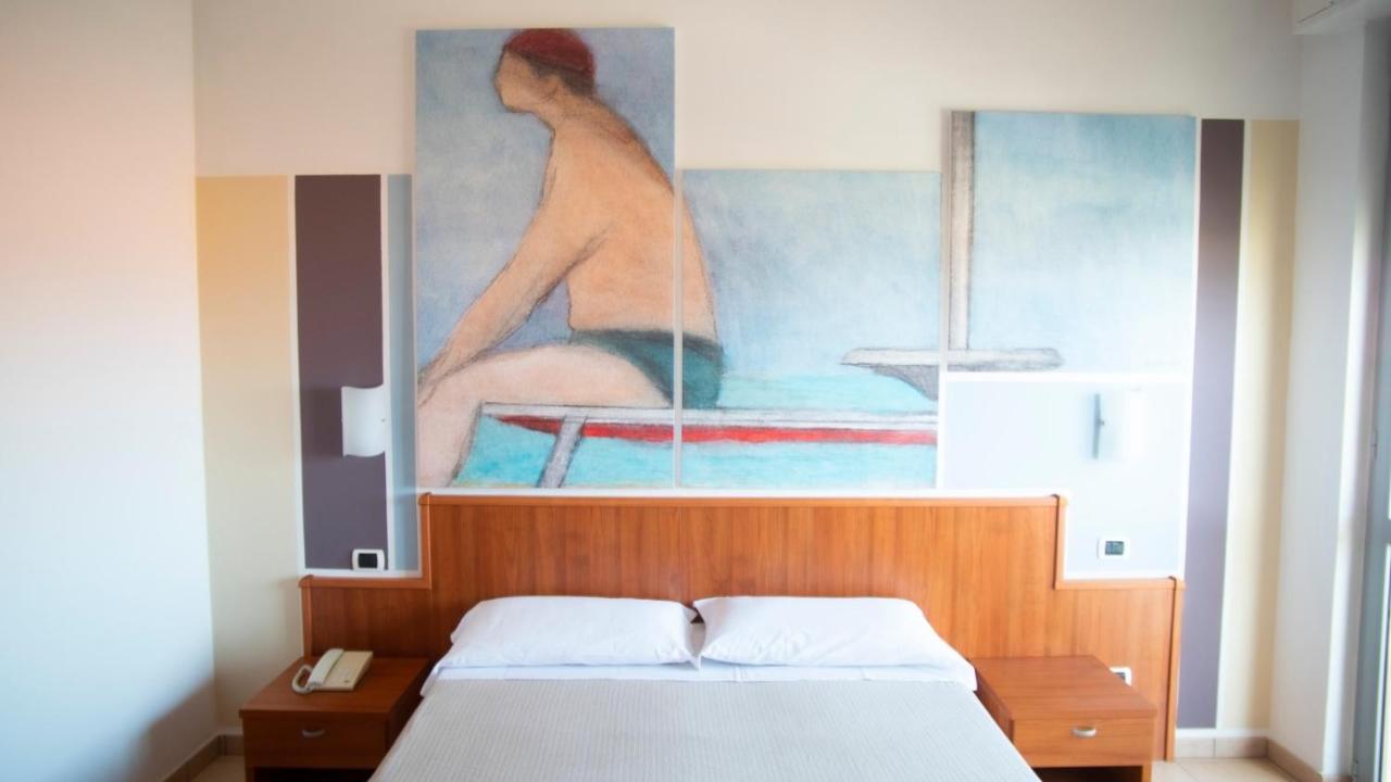 Hotel Royal Giulianova Extérieur photo