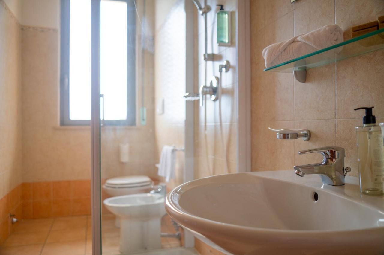 Hotel Royal Giulianova Extérieur photo